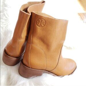 Tory Burch Siena tan leather boots size 8